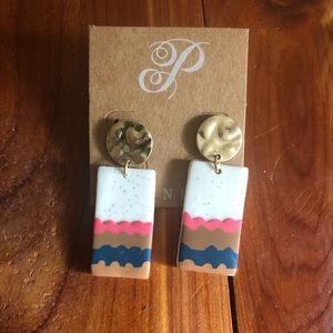 Plunder Emberlyn earrings EUC worn once